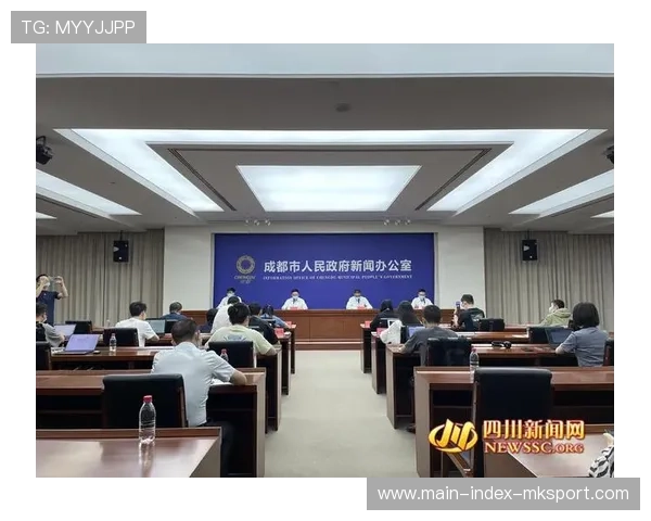 成都签下多名本土潜力股,为未来奠基人材